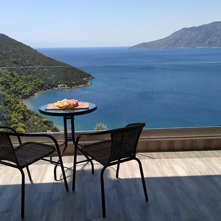 Alkyon Apartment